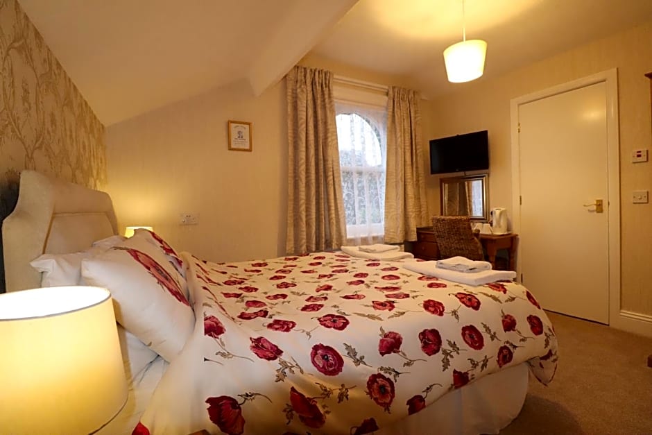 The Raincliffe Hotel