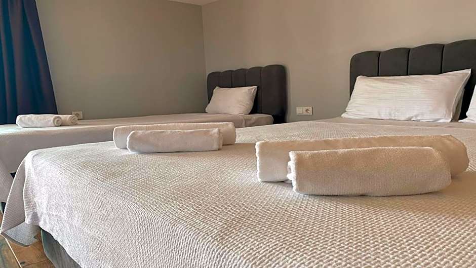 Zeynel Hotel