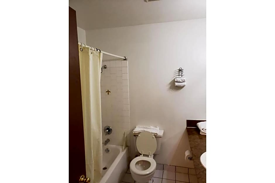 Best Value Inn by OYO Portland OR South East