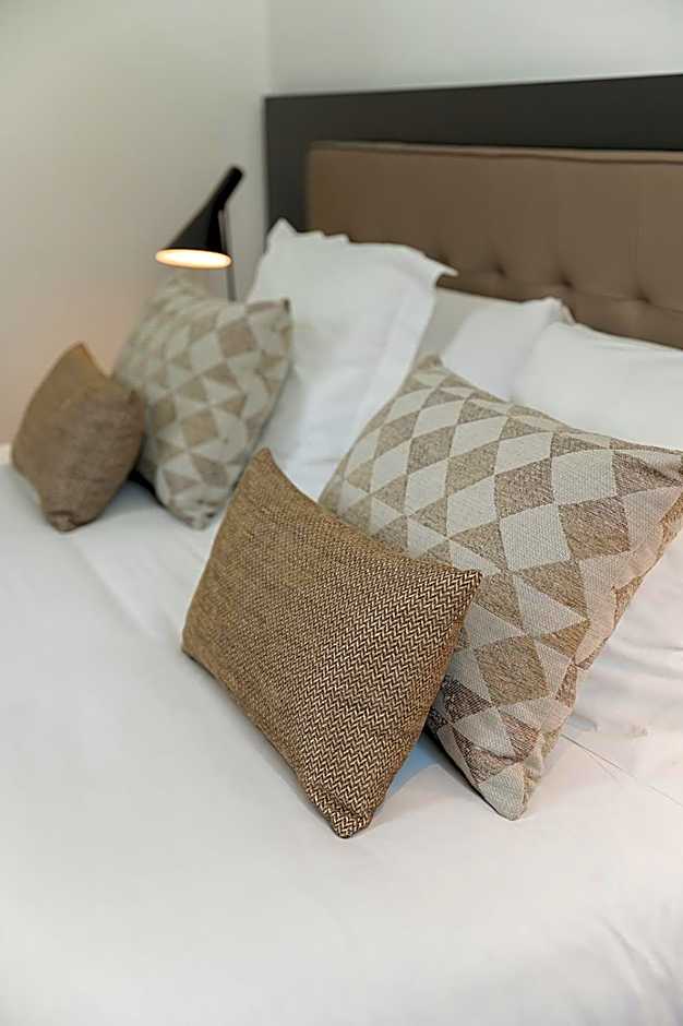 The Park Suites by IRES LAR