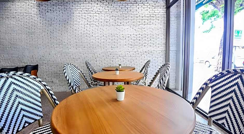 7 Days Premium Hotel at Icon Siam Station