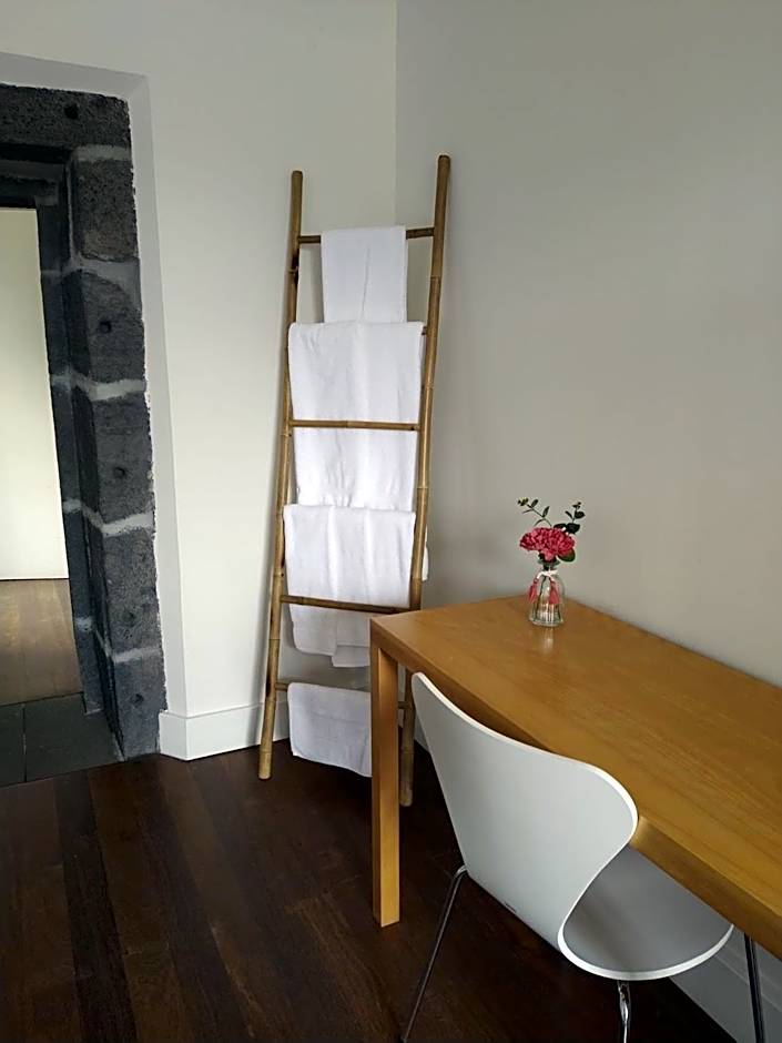 Azores Youth Hostels - Pico