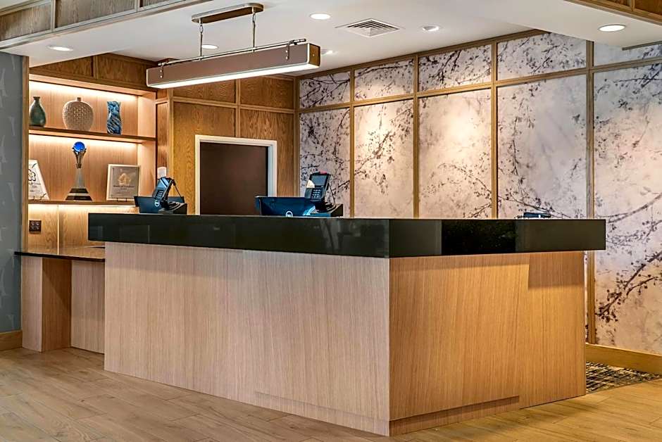 Cambria Hotel Traverse City