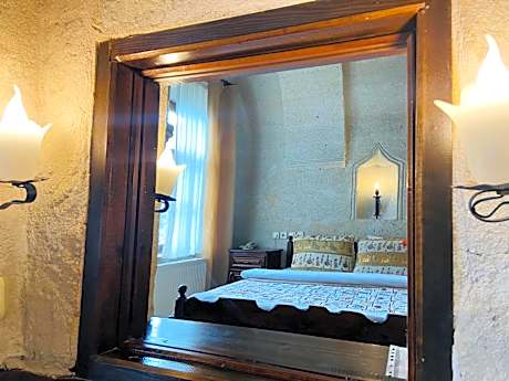 Superior Cave Double Room