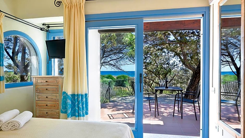 Colostrai Hotel Club