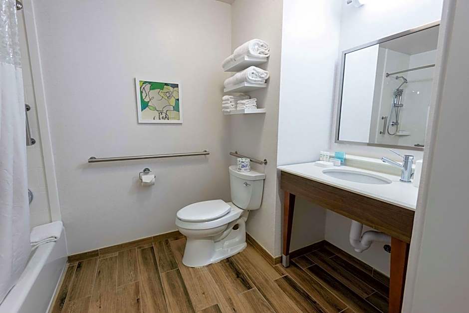 Hampton Inn By Hilton Boca Raton