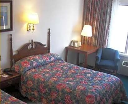 Double Room with Two Double Beds and River View