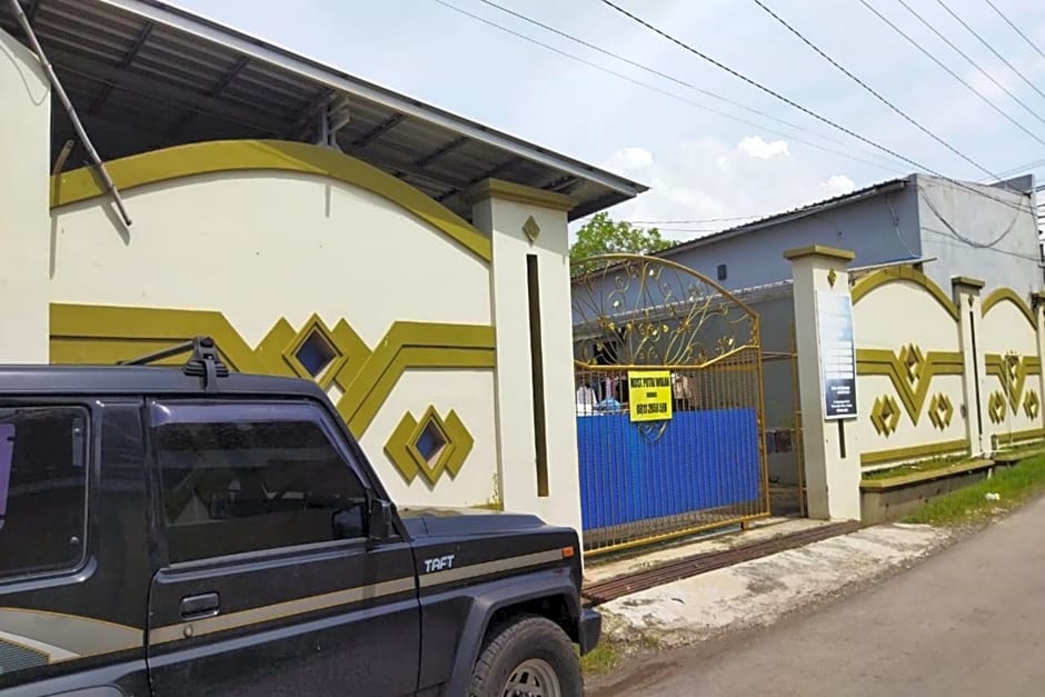 SPOT ON 92424 Wulan Homestay Syariah