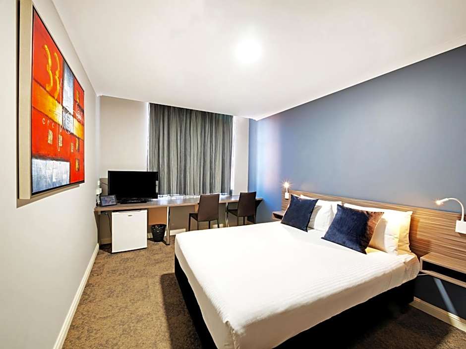 28 Hotel