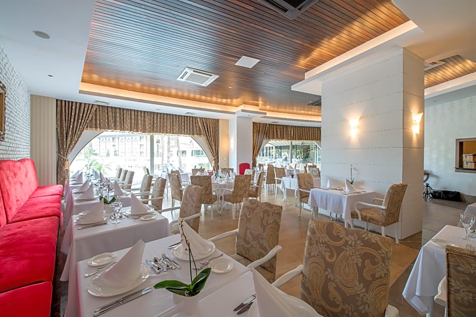 Crystal Prestige Pearl Collection