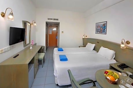 Standard Room with Side Sea View