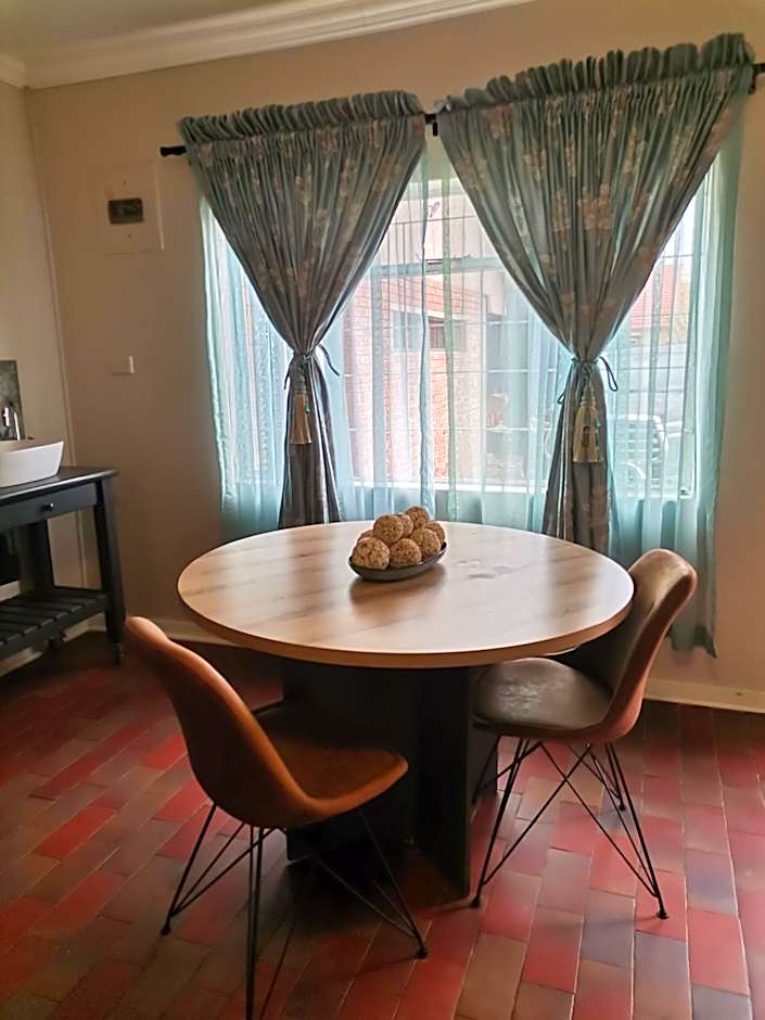 DR M BEAUTY LOUNGE AND GUEST HOUSE