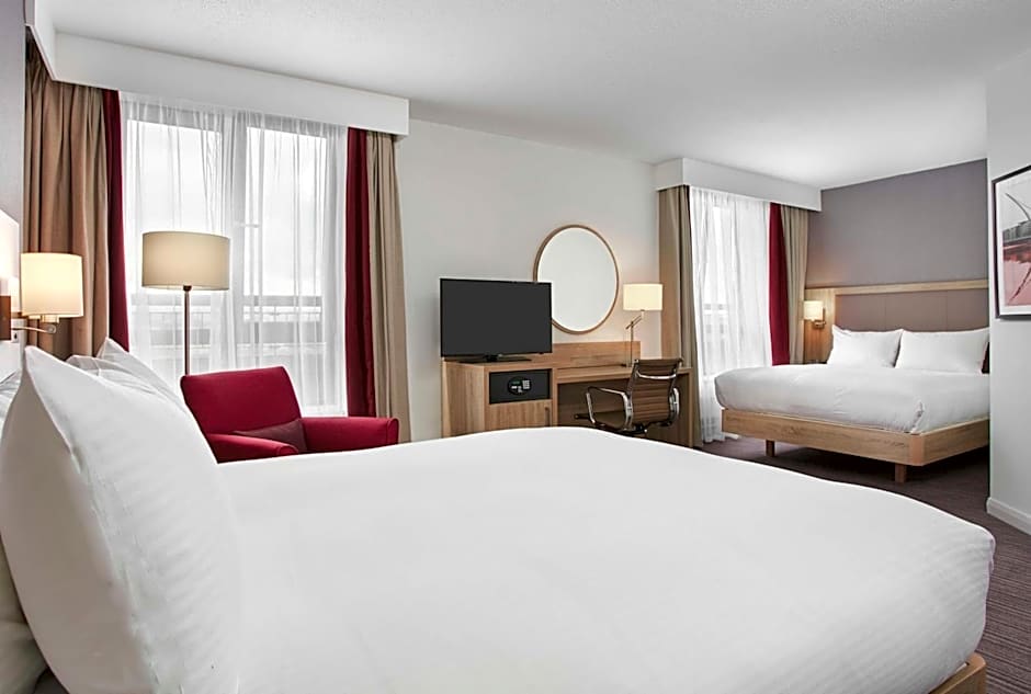 Hilton Garden Inn Dublin Custom House