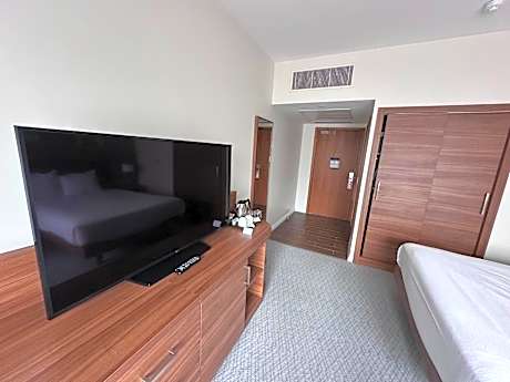 Family Connecting Room