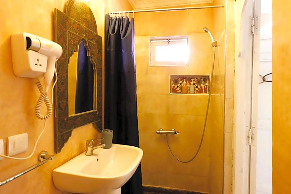 Riad Makech