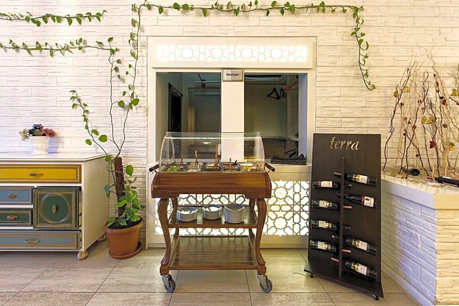 Grand Saatcioglu Hotel