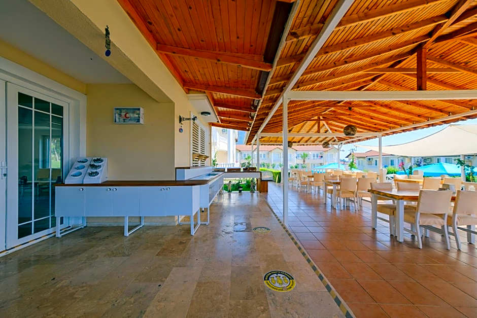 Larimar Suite Hotel
