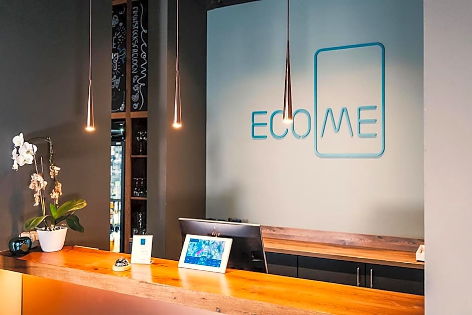 ECOME Hotel