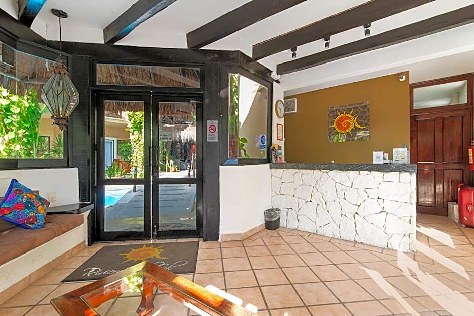 Hotel Riviera Del Sol