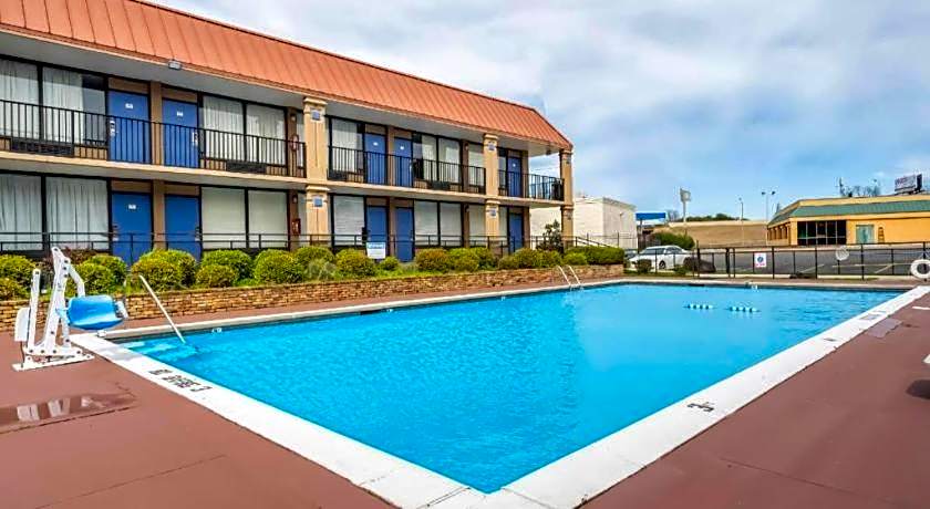 OYO Hotel Bossier City LA - Red River
