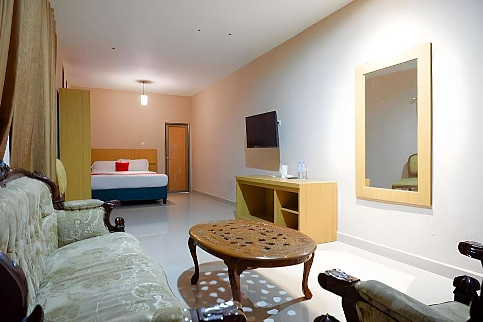 RedDoorz Plus @ Hotel Srikandi Kendari