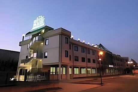 Hotel Parisi
