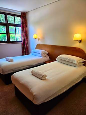 Apartment with Garden View