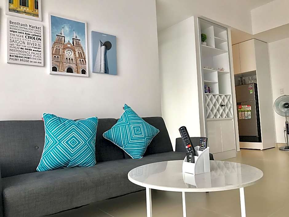 Photo 1 of 12 of Deluxe, River View