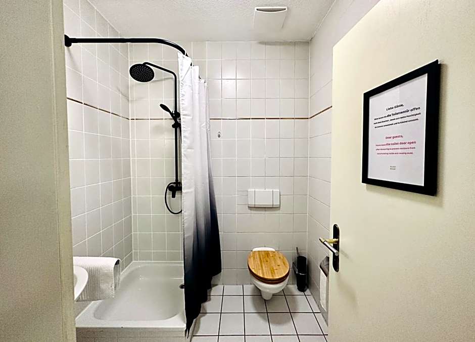 Apartmenthaus am Dom - Zentrum & Ruhige Lage, Perfekt für Business Trip, Auch für Familie, Viel Platz mit Küche