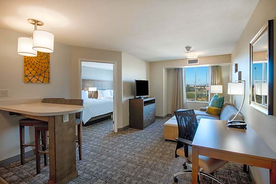 Staybridge Suites Scottsdale - Talking Stick By IHG