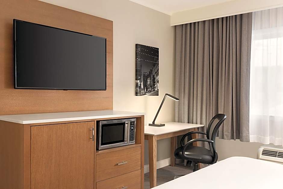 Radisson Hotel Providence Airport