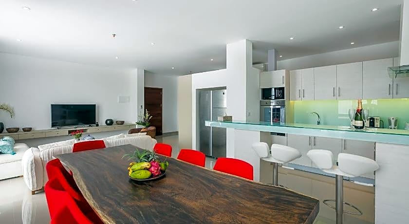 Imani Suites