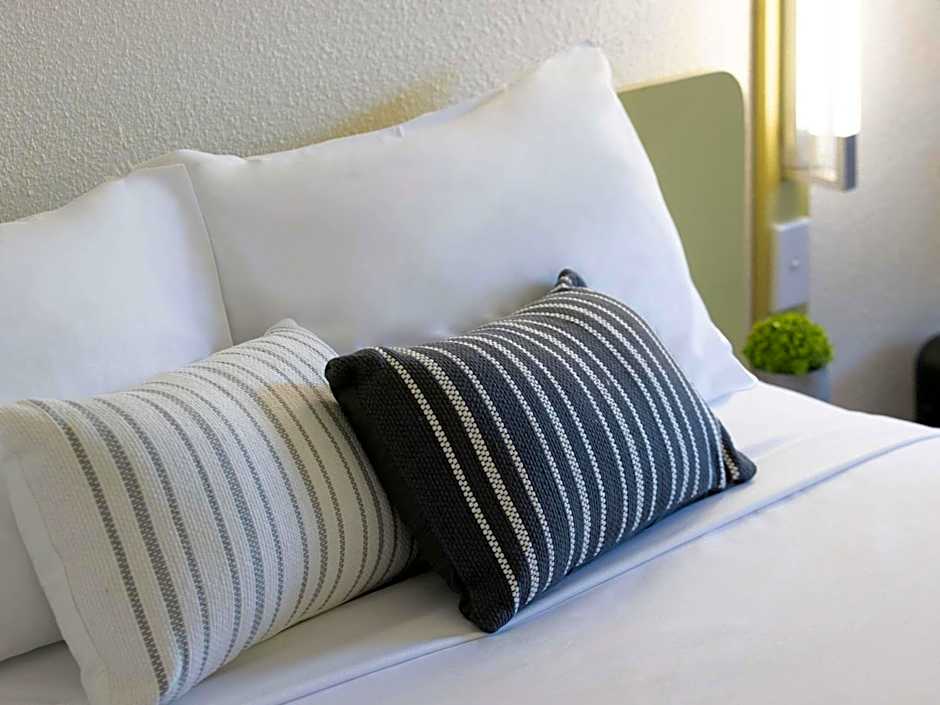 ibis Budget Canberra