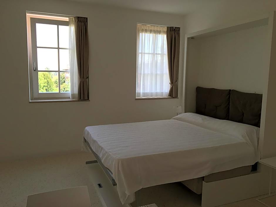 Quirinus Venetia Properties
