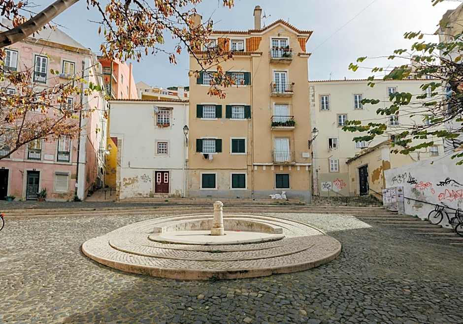 RENT4REST LISBON DOWNTOWN TINY STUDIO Apartments