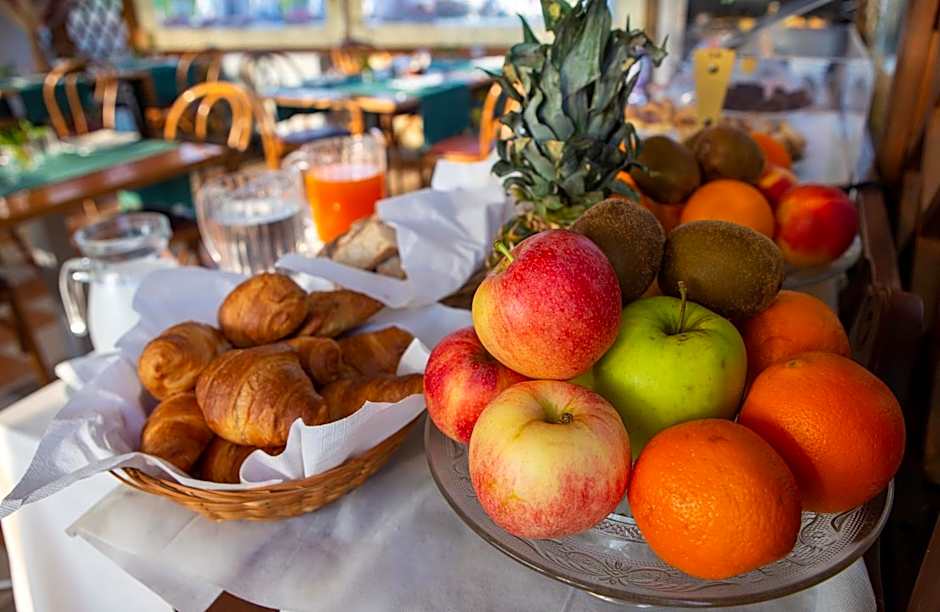 Hotel Villa Sara