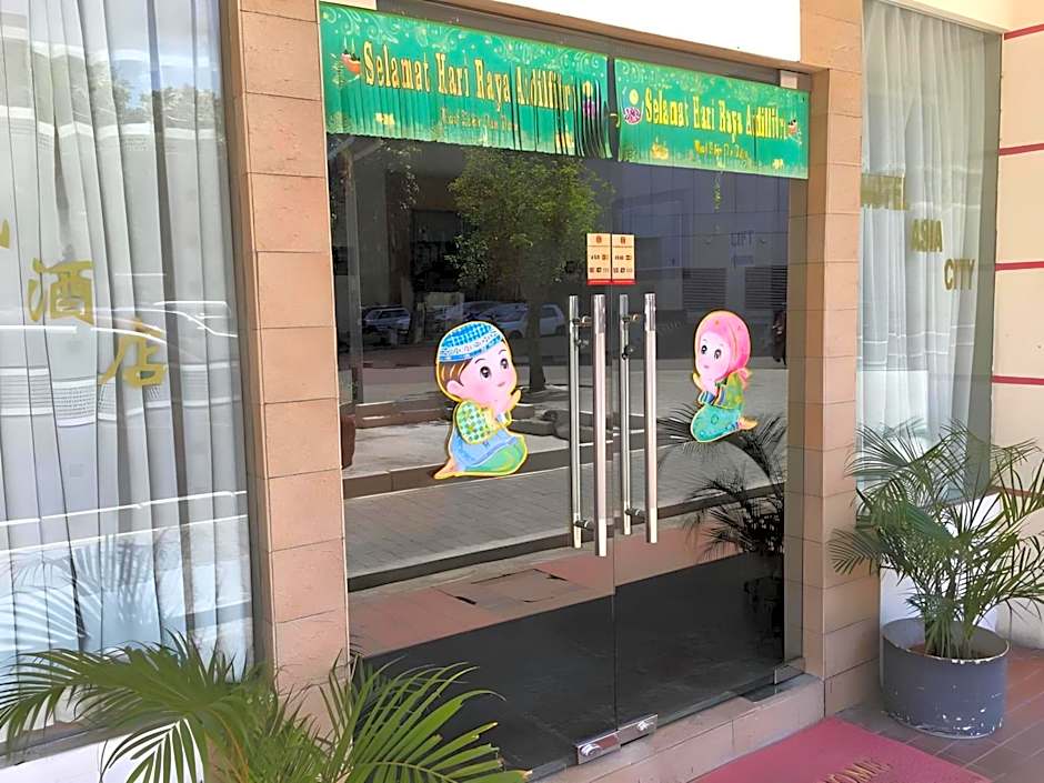 OYO 90847 Hotel Asia City