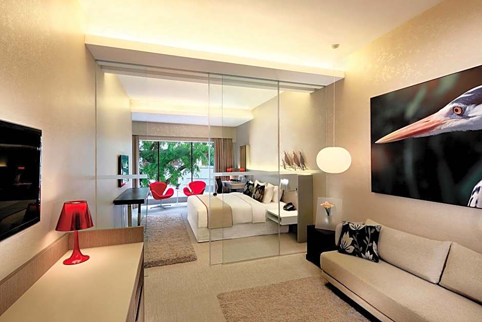 Photo 1 of 7 of Executive Suite