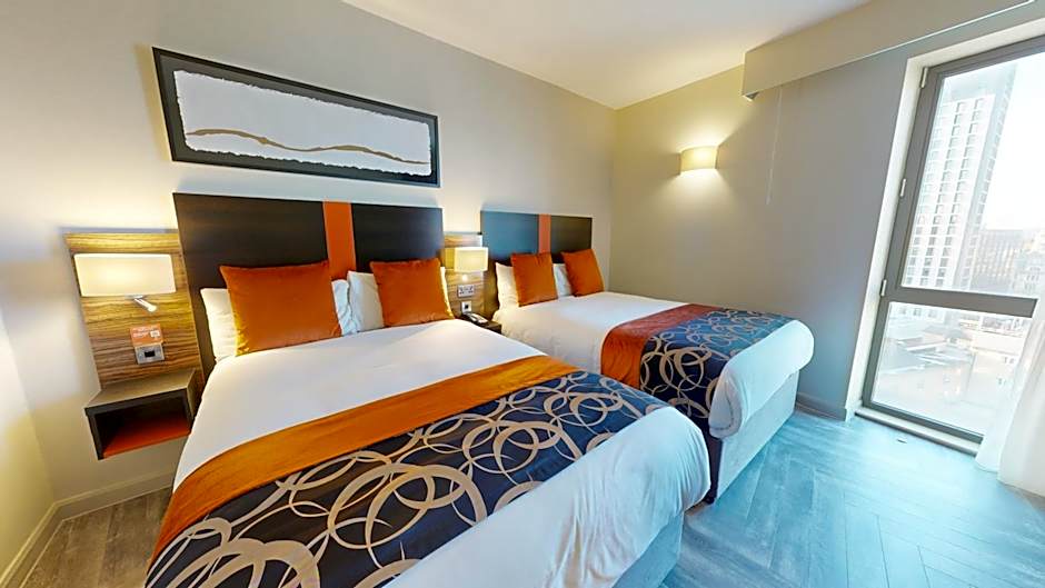 Clayton Hotel Cardiff