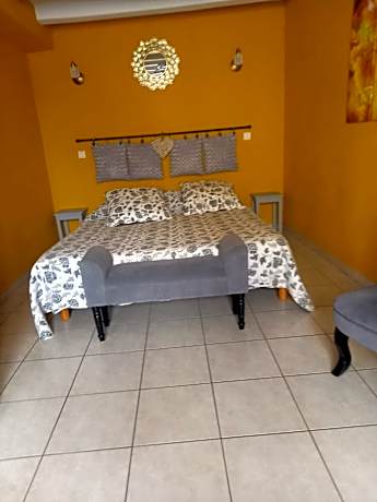 One-Bedroom Cottage