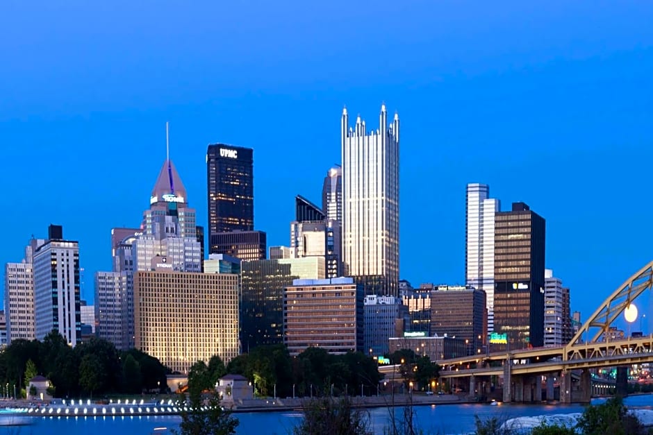 Wyndham Grand Pittsburgh
