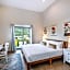 Stirling All Suites Hotel
