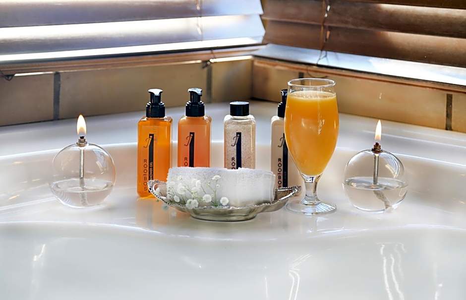 InnJoy Boutique Hotel