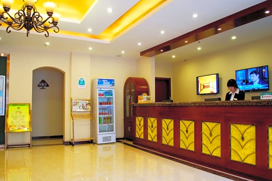 GreenTree Inn Qinhuangdao Peace Avenue Express Hotel