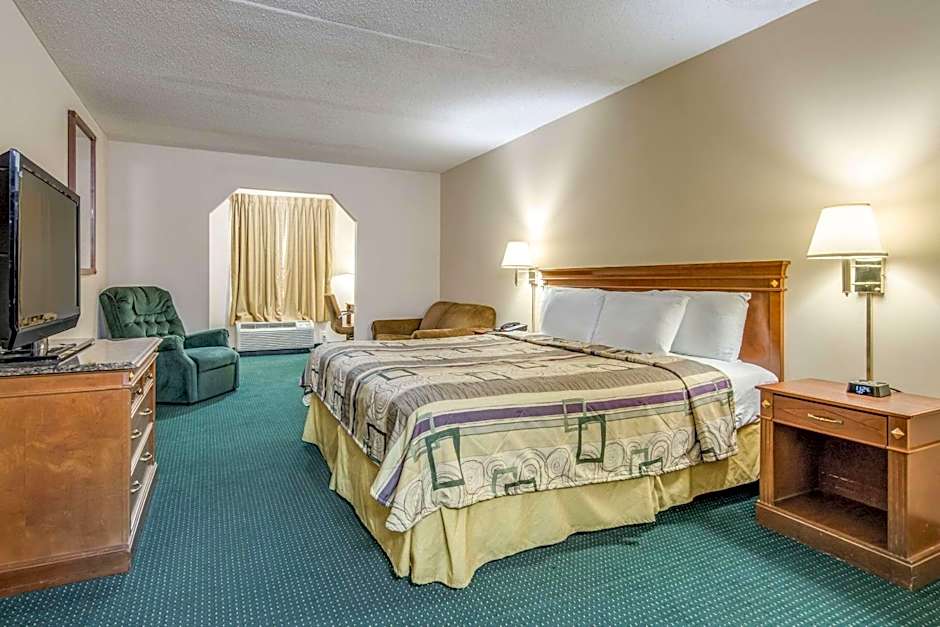 Rodeway Inn & Suites Dublin