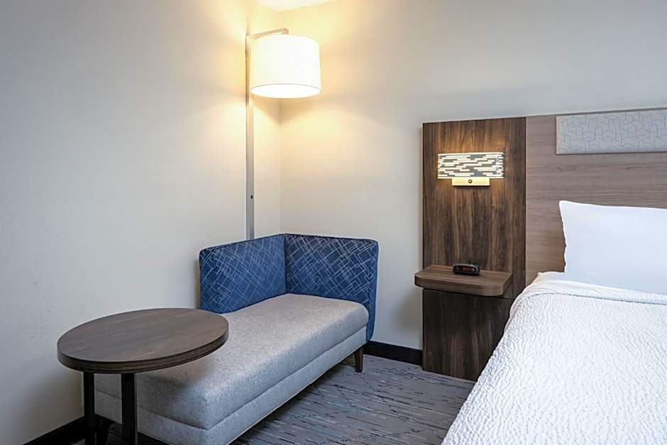 Holiday Inn Express Portland South - Lake Oswego By IHG
