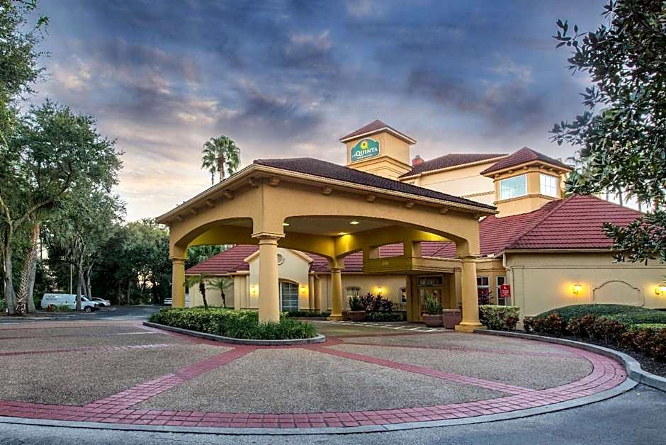 La Quinta Inn & Suites by Wyndham Tampa Brandon Regency Park