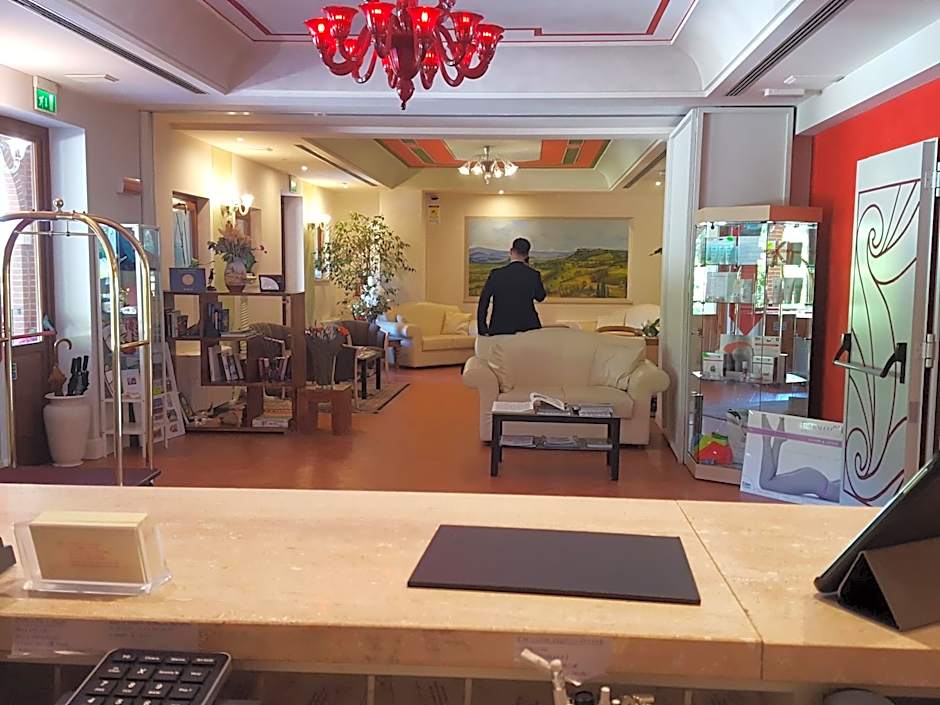 Saturnia Tuscany Hotel