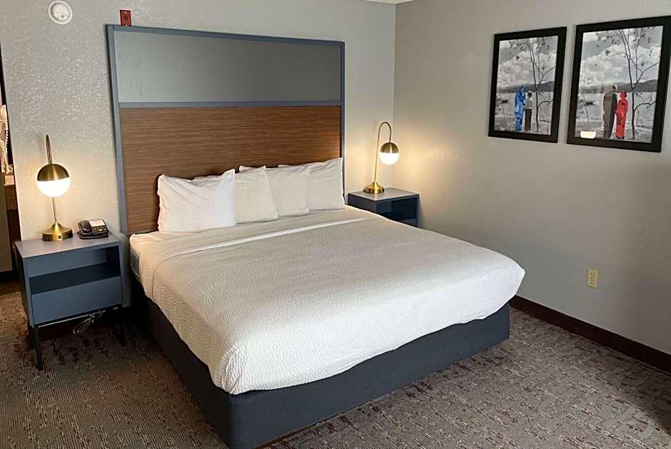 AmericInn by Wyndham Ankeny/Des Moines