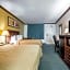 Quality Inn San Diego I-5 Naval Base
